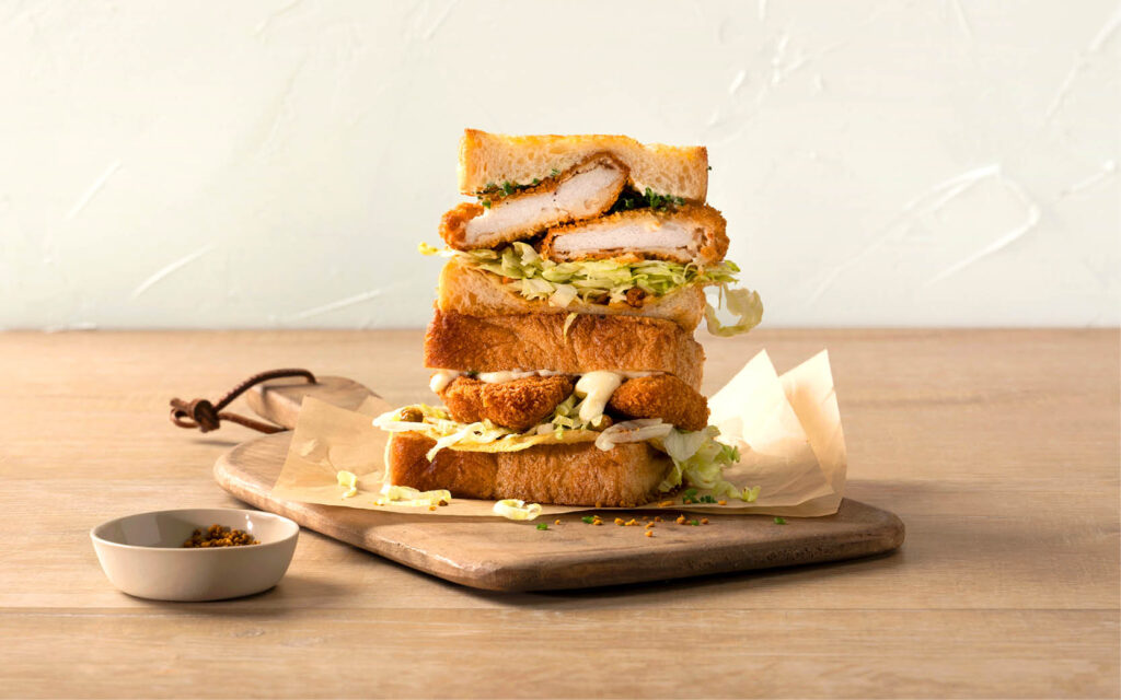 Farmyard Chicken schnitzel blog sando 800x500 1